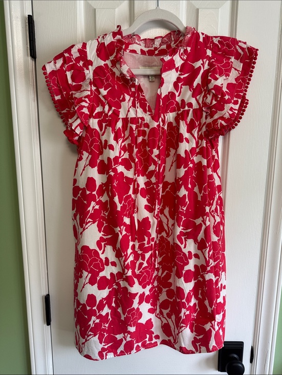 Pinch Dresses & Skirts - Pinch Red and White Floral Shift Dress Size Small